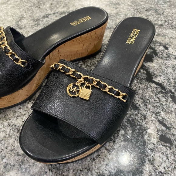 Michael Kors Wedges Size 7-1/2 - Picture 3 of 5